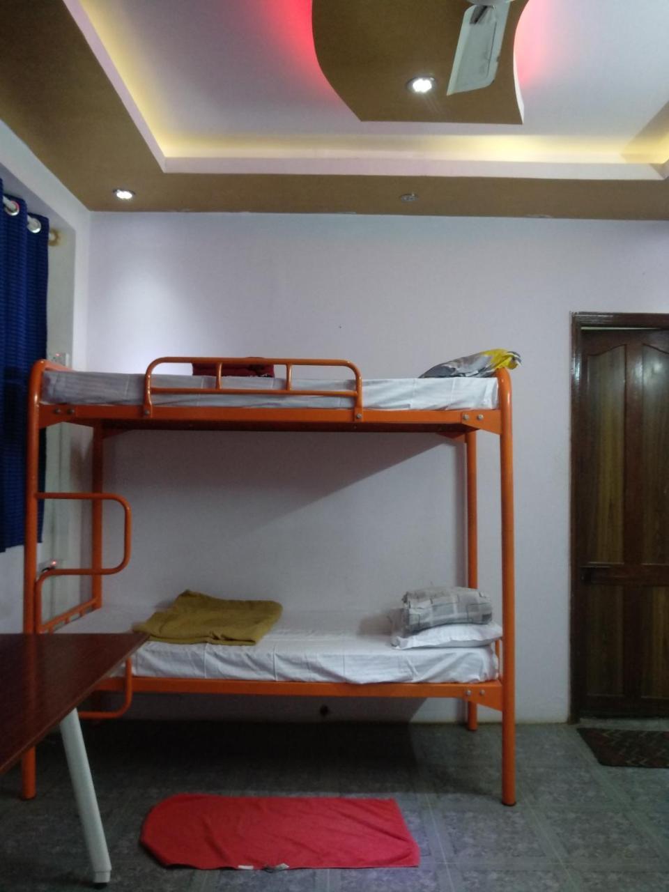 Hackerpacker Backpackers Hostel Bangalore Phòng bức ảnh
